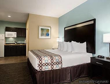 Days Inn Pearsall Kültér fotó
