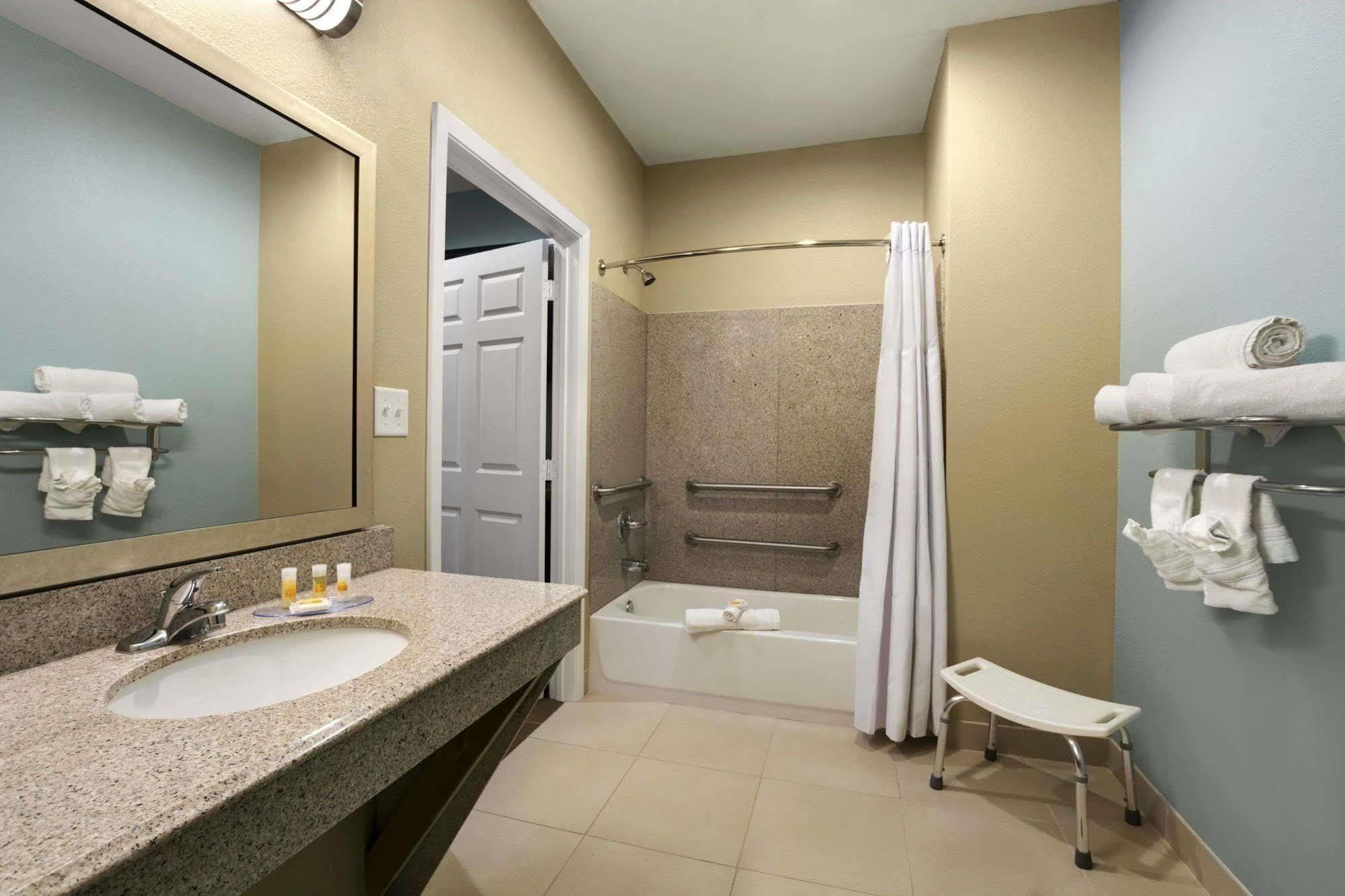 Days Inn Pearsall Kültér fotó